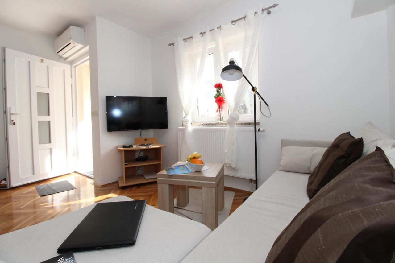 Apartmani Palma 诺瓦利娅 外观 照片